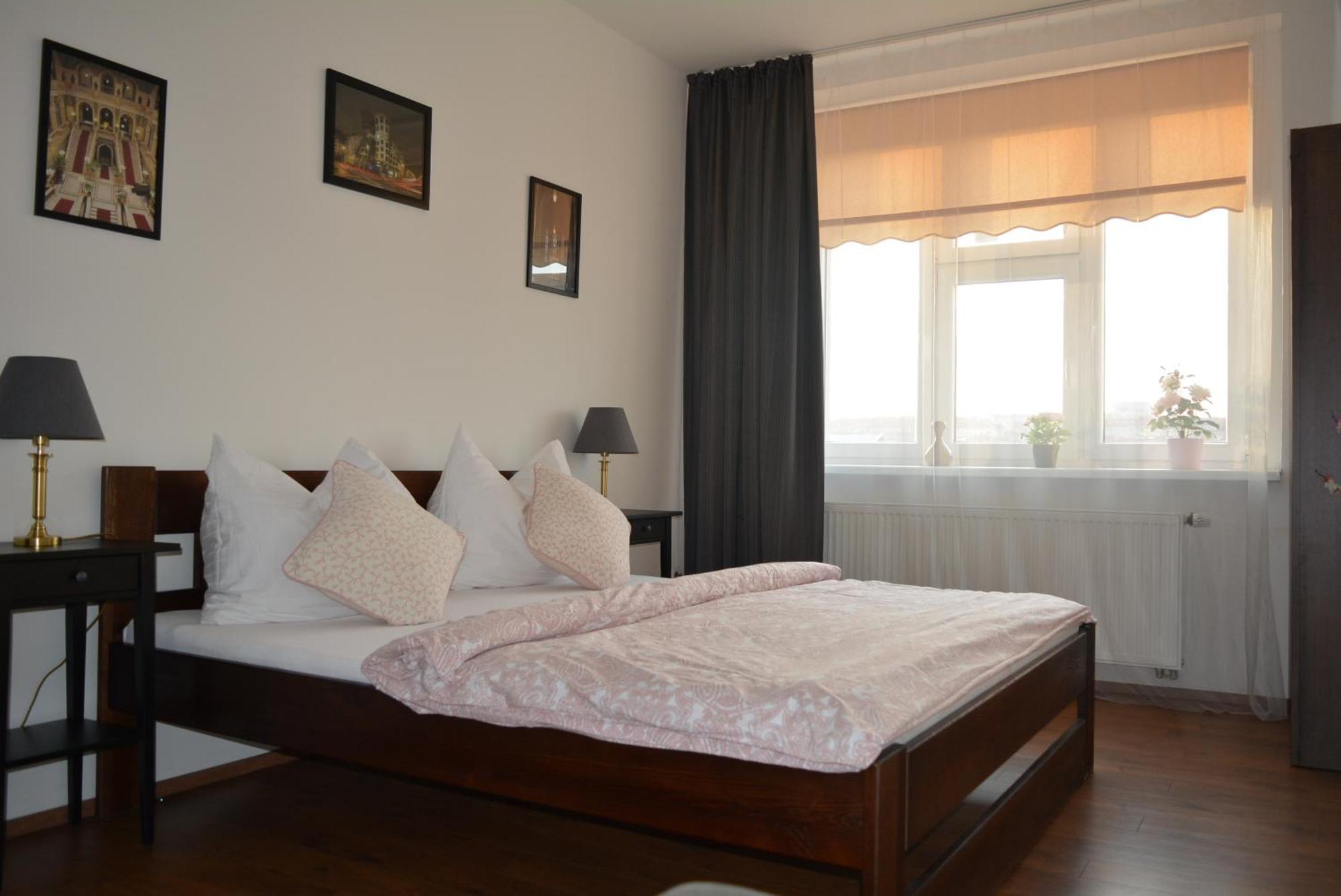 Mm Apartment Argentinska Praga Exterior foto
